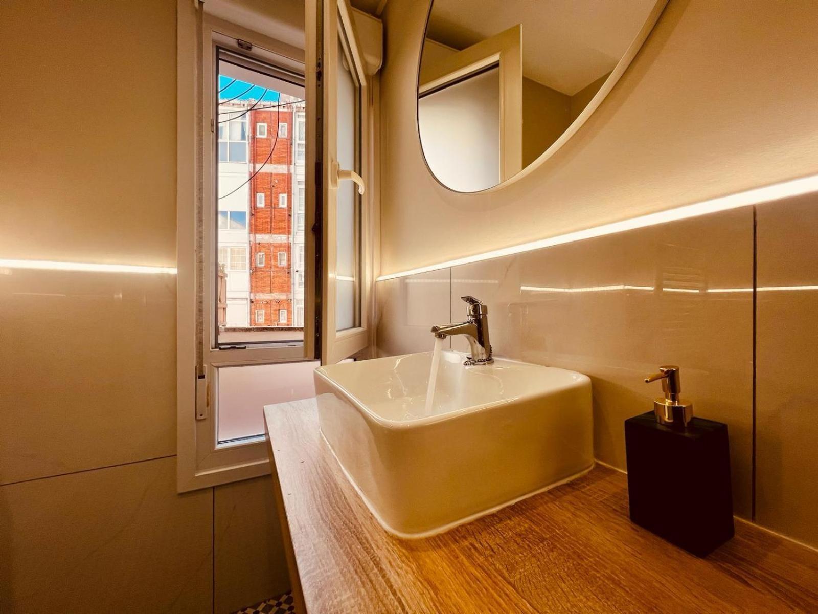Apartmán Piso Reformado,Centrico,Tranquilo Y Con Wifi Vut 09-398 Burgo Exteriér fotografie